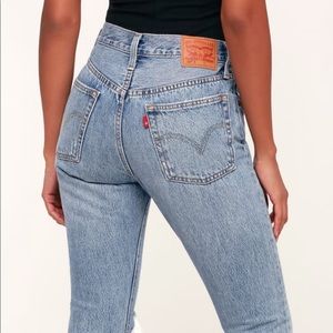 Levi’s Wedgie Straight Jeans